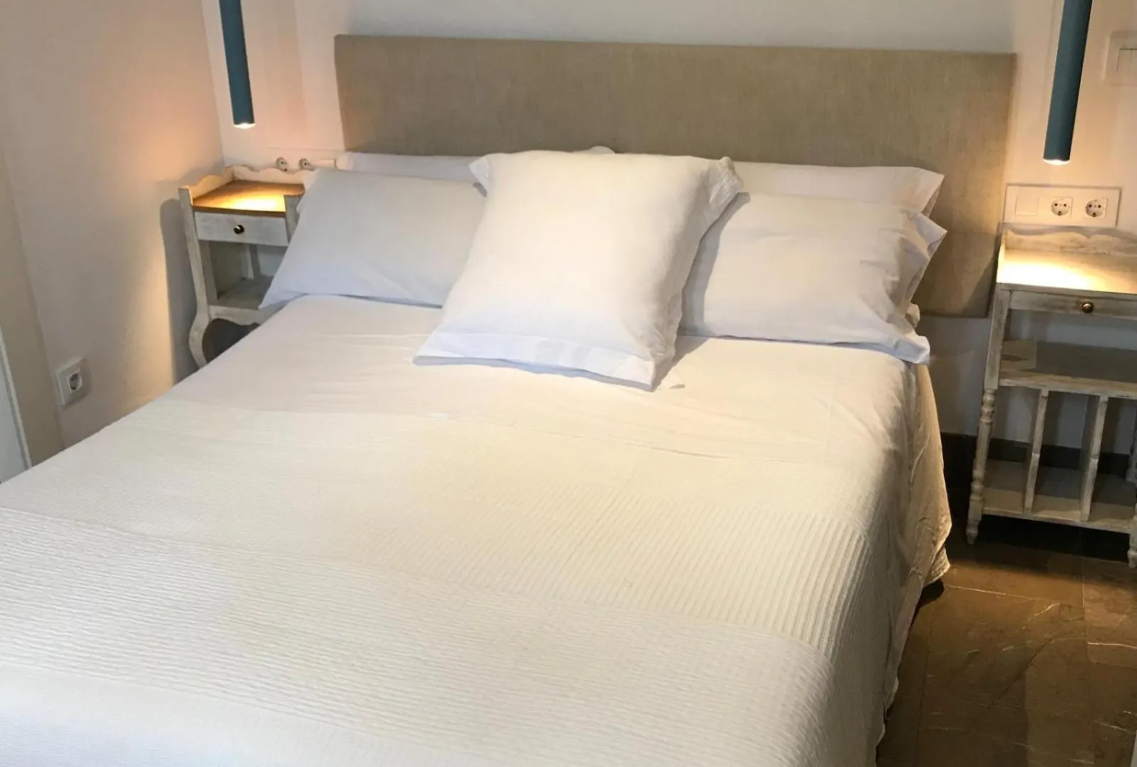 Urban House Siurot 33 Bed & Breakfast Seville