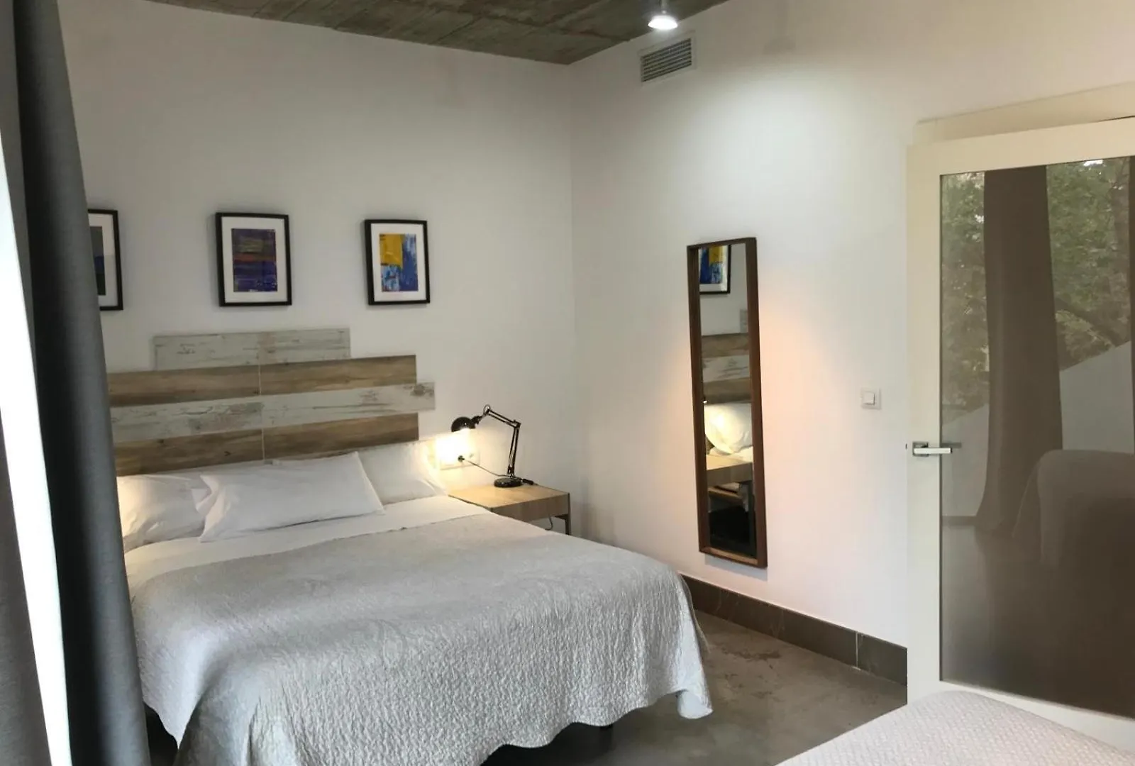 Urban House Siurot 33 Bed and Breakfast Σεβίλλη