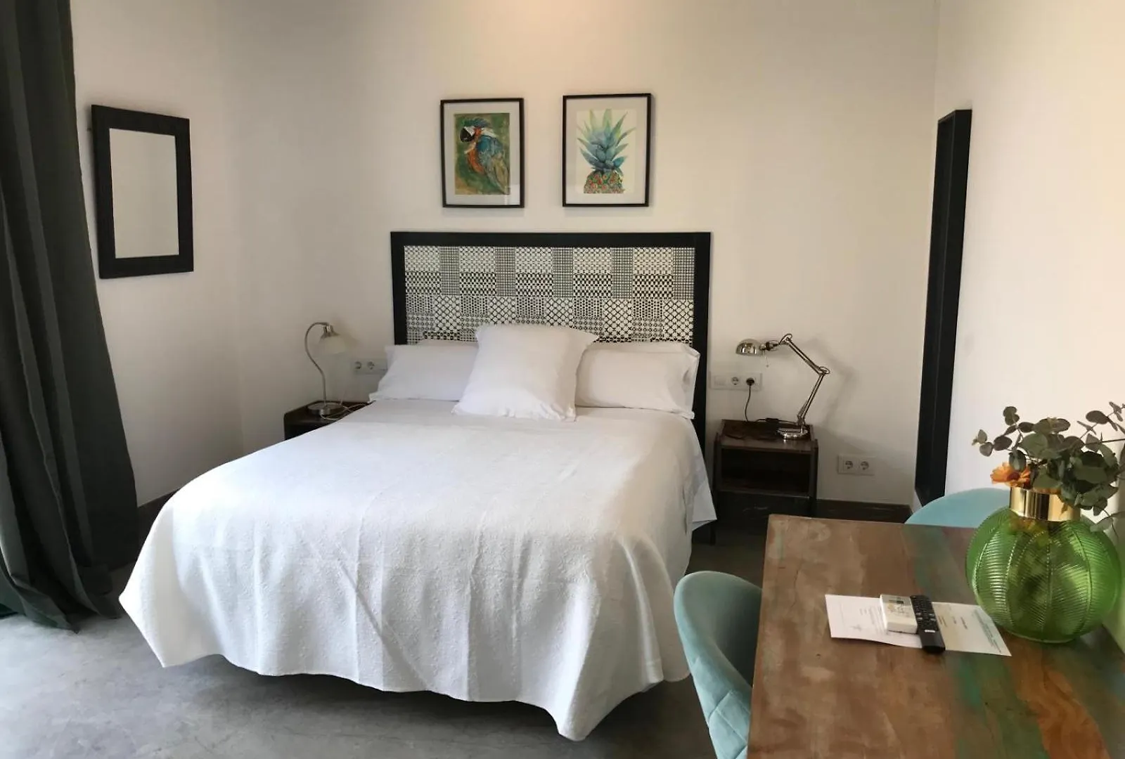 Urban House Siurot 33 Aparthotel Seville Spain