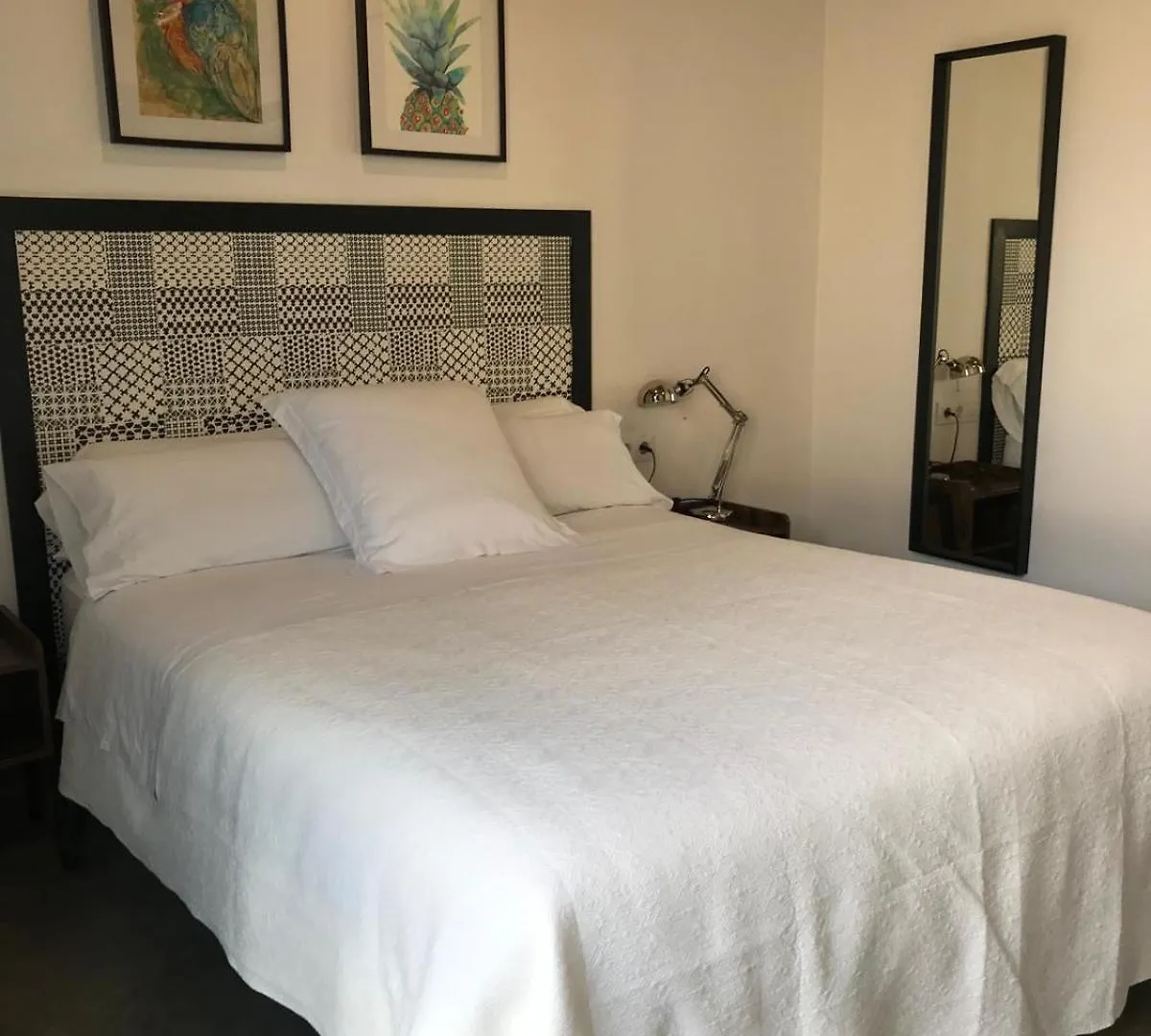 Urban House Siurot 33 Aparthotel Seville Spain